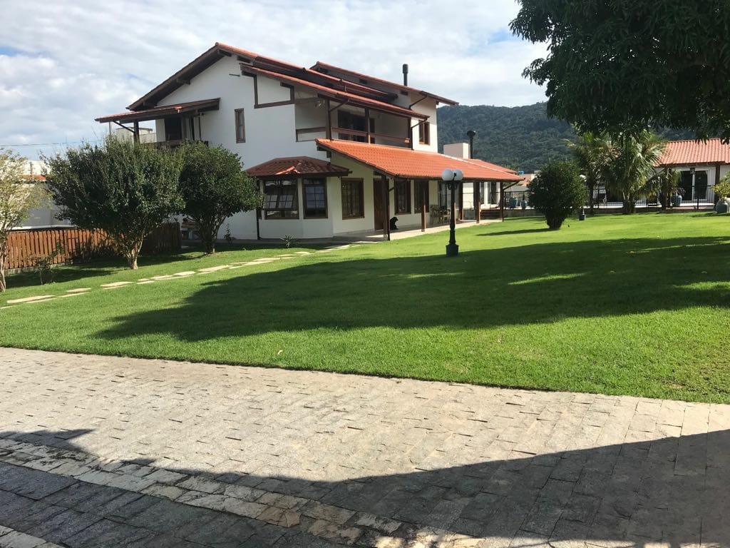 Casa-no-Rio-Vermelho-Múquem-florianopolis